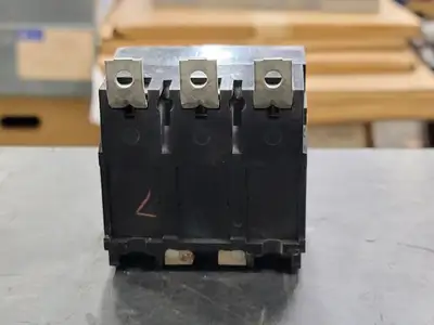 USED WESTINGHOUSE HQNB3015