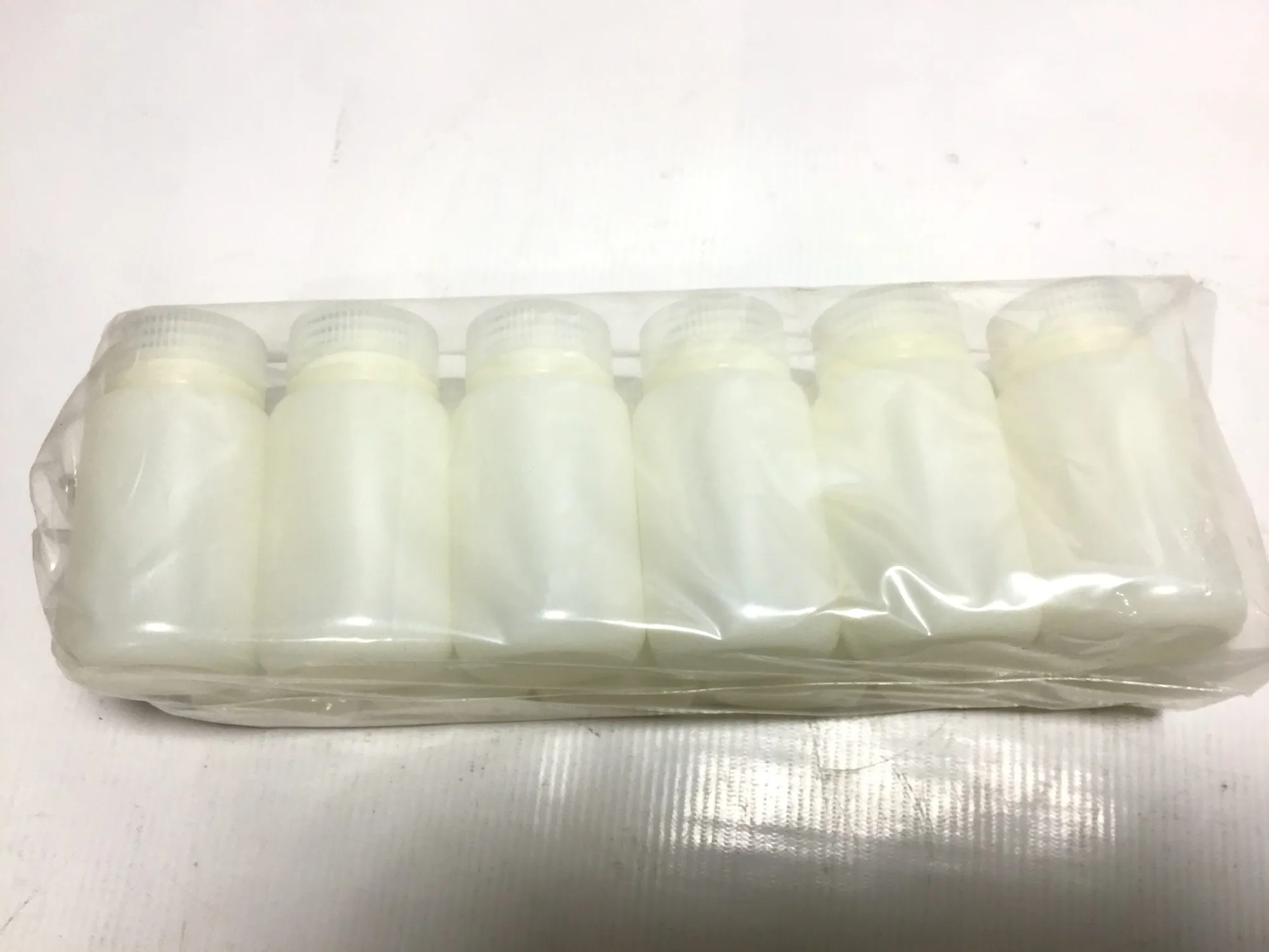 VWR 414004-112 – 215-3439 High Density Polyethylene Wide Mouth Bottle 125 ml