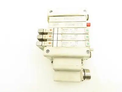 SMC VQC2401-51 Pneumatic Solenoid Valve 5-Station Manifold Block