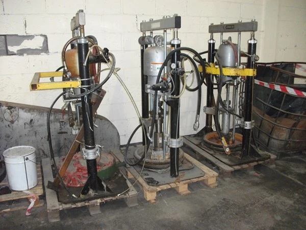 7 LPM Graco Bulldog Mastic Drum Pumps Ratio 40 to 1