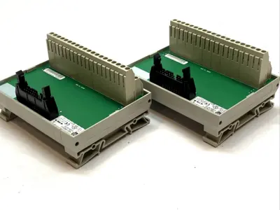 USED ALLEN-BRADLEY IFM MODULE 20-POINT FEED-THROUGH SER. B LOT OF 2