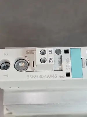 USED Siemens 3RF2330-1AA45 SIRIUS Relay Module, 22A