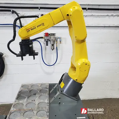HAAS 7kg Robot Package – Machine Tending – FANUC LR Mate 200iD/7L