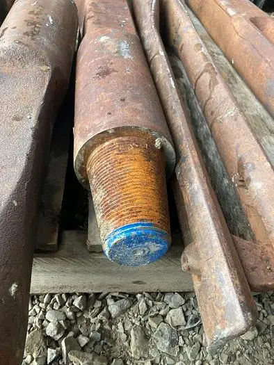 Used AFTERMARKET 5-5/8” X 27” CHISEL DRILL BIT Rock Drills Pennsylvania US | East West Machinery & Drilling #1417242