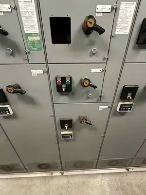 MCC Section w/ 31 x Buckets & 6 x VFD's