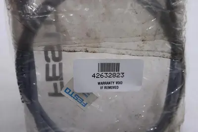 Festo KM8-M8-GSGD-1 Connecting Cable. PN: 175489 STOCK K-3909