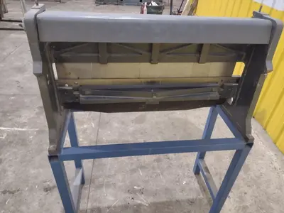40" WELBILT HAND PRESS BRAKE & SHEET ROLLER: YOBRO #25208