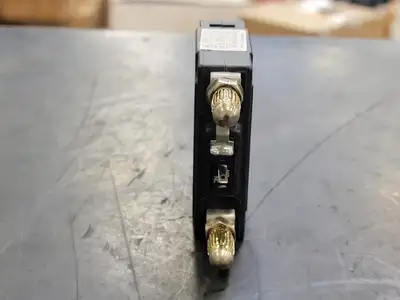 Used CARLING TECHNOLOGIES CT1-X0-23-919-A21-MJ-5 Switchgears British Columbia CA | Lenmark #244736