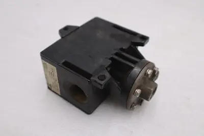 ASHCROFT PRESSURE SWITCH CAT #B424B XFMRN STOCK GF372