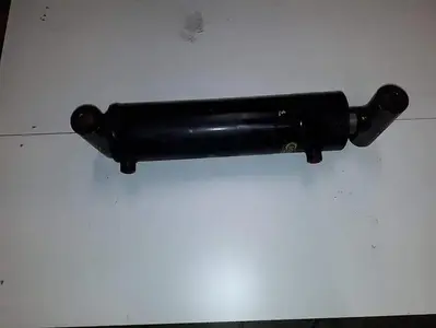 5” Hydraulic Scissor Lift Cylinders – Brand New!