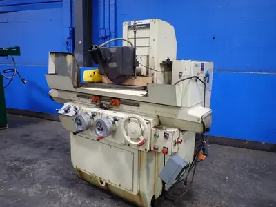 USED BROWN AND SHARPE 824 MICROMASTER