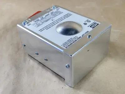 NEW HUBBELL HBL13R92D