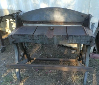 PECK STOW & WILCOX 36" Vintage Shear Cast Iron Antique Machine Legs Steam Punk