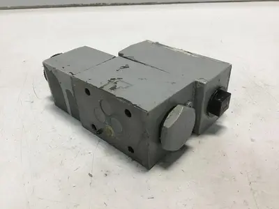 USED VICKERS DG4V32ALMFWB660EN21