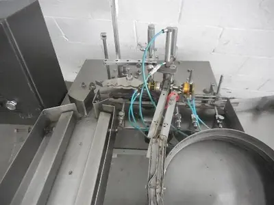 BAUSCH and STROEBEL AMPOULE FILLER and PLUGGER