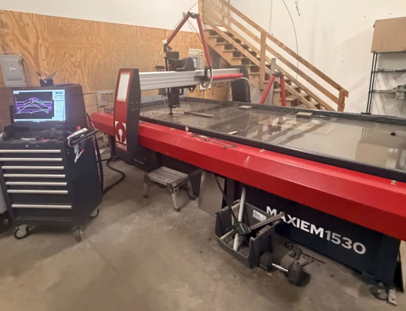 USED 2013 OMAX MAXIEM 1530