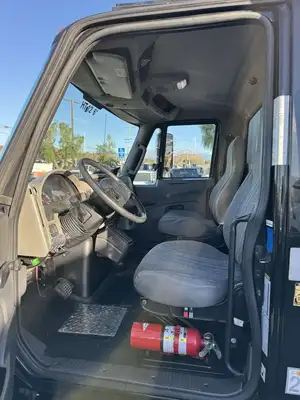 Used 2018 INTERNATIONAL 4300 Box trucks California US | Commerce Truck Equipment Sales #1548309