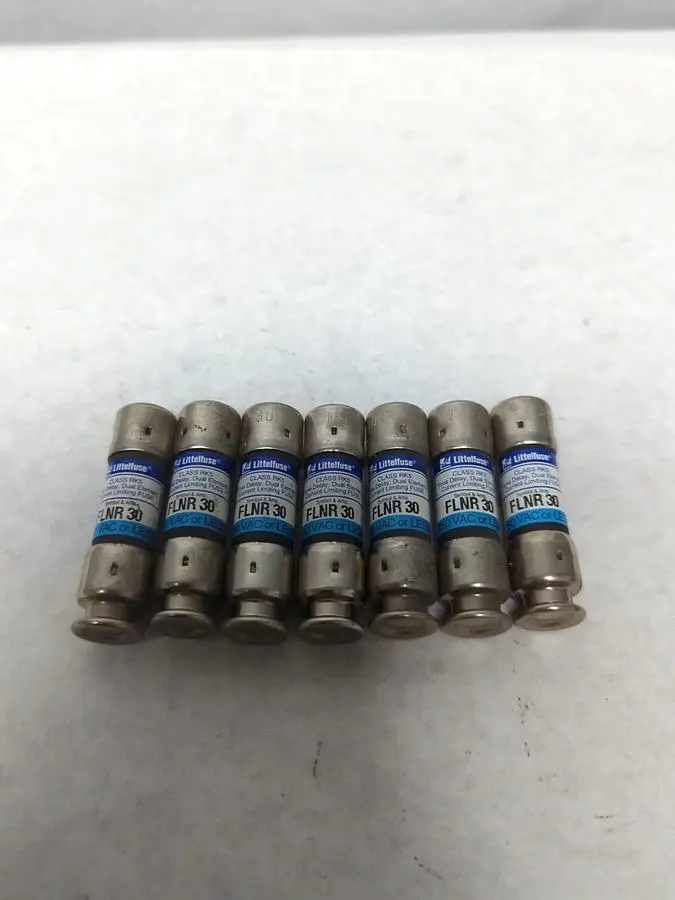 New | in-Stock LITTELFUSE FLNR 30 Miscellaneous Equipment (Electrical & Power) | Surplus Asset Holdings #1198897