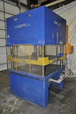 42.4 Ton 4 Post Neff Hydraulic Press