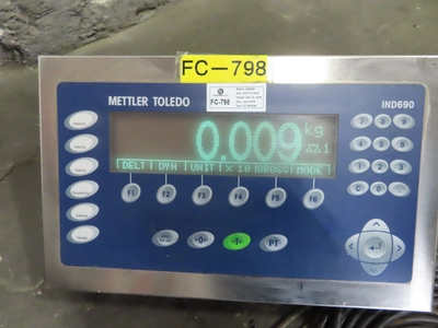 USED Mettler Toledo IND690
