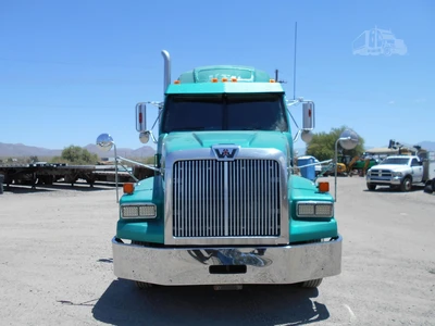 Used 2013 WESTERN STAR 4900 Box trucks Arizona US | Tuscon Trux & Equipment Sales #1542958