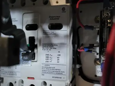 USED EATON SVX060A1-5A4N1