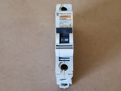Used MERLIN GERIN 60687 Switchgears British Columbia CA | Lenmark #238923