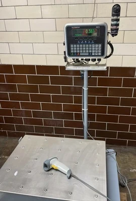 USED Avery Weigh-Tronix ZM510