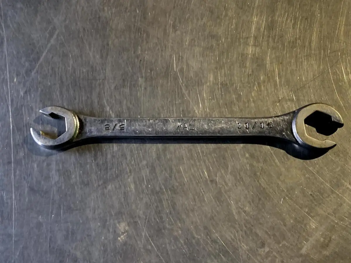 Mac Tools OHB2022 SAE 11/16" - 5/8" Flare nut wrench / Line wrench