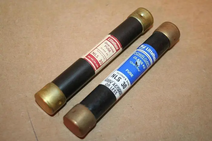Used LITTELFUSE NLS-30 Fuses Michigan US | Ideal Machinery #574300