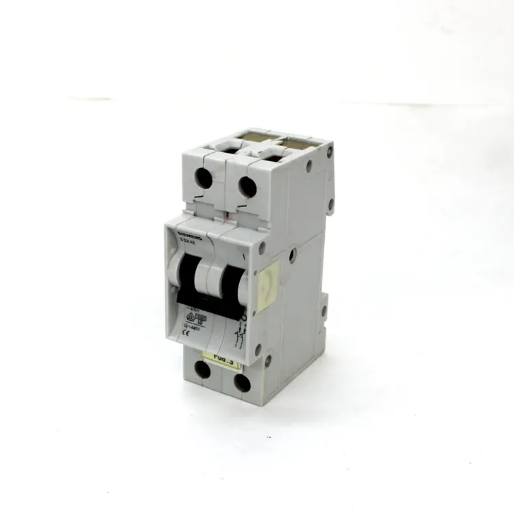 Used SIEMENS 5SX42 C3 Circuit Breakers Kentucky US | Industrial Parts R Us Inc. #355244