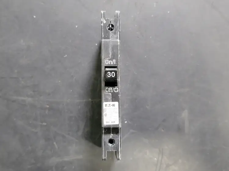 Used EATON QCF1030 Switchgears British Columbia CA | Lenmark #241915