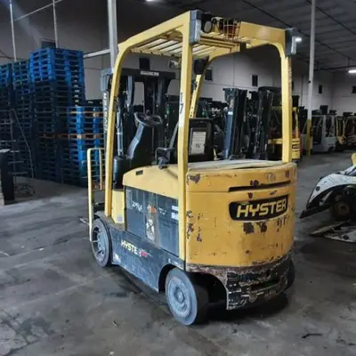 USED 2018 HYSTER E80XN