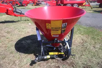 New | in-Stock 2026 TAR RIVER SSS500 Dry Spreaders Pennsylvania US | Zimmerman Farm Service #1410482