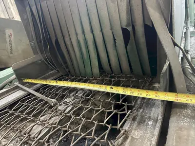 27.5" X 18" X 2 WHEEL GOFF MODEL #WM27.5-2-40 WIRE MESH BELT PASS THROUGH SHOT BLASTER, NEW 2008: STOCK #21932