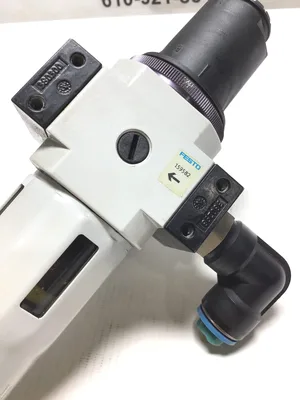 Festo LFR-D-MIDI/A643 Filter Regulator & Pressure Gauge Max Press 240PSI (16bar)