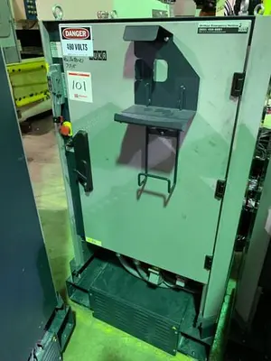 Used 2006 KUKA KR6 ARC 6 AXIS CNC ROBOT Robots | Harbor Machinery Inc. #1283281