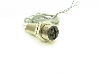 Balluff BOS 18M-WS-7RB-B0-L-03 Proximity Retroreflective Sensor Switch BOS00TC