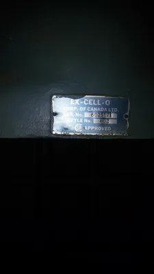 Used Excello 602 Vertical Mills Quebec CA | Machineco #1262857