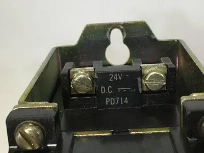 USED ALLEN BRADLEY 700DC-PK1000Z24