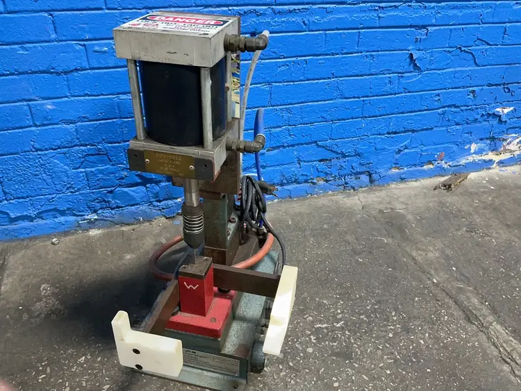 Used JT&M A3150 Pneumatic Presses Ohio US | HGR 24 #1411355