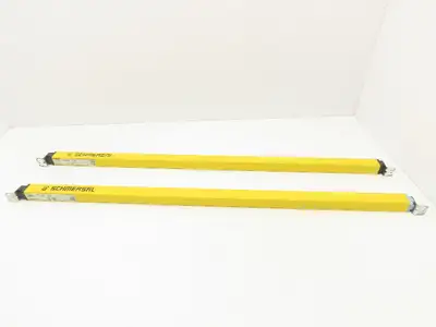 Schmersal SLC440COM-ER-0890-14 Safety Light Curtain Transmitter & Receiver Set