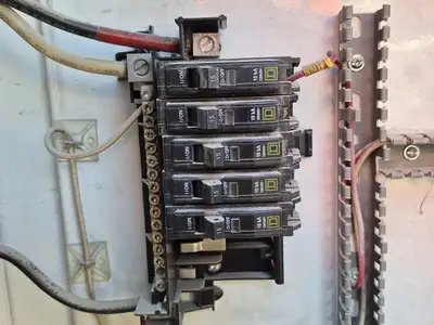 USED 2012 UEE 1500-US-034