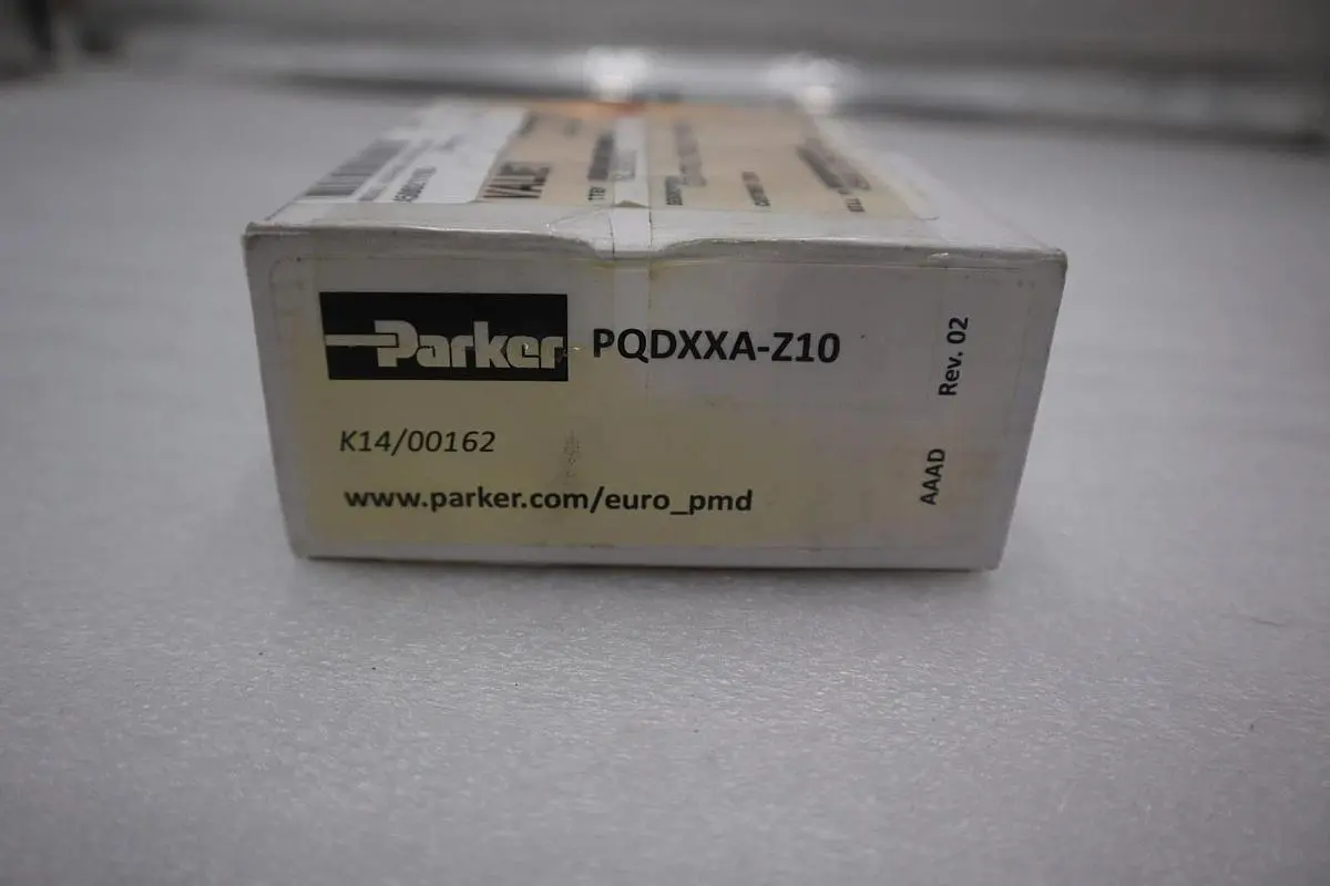 NEW OPEN BOX Parker PQDXXA-Z10 Amplifier STOCK G434A