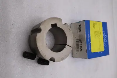 NEW OPEN BOX Martin 2517 1 15/16 Bushing STK K2093CC