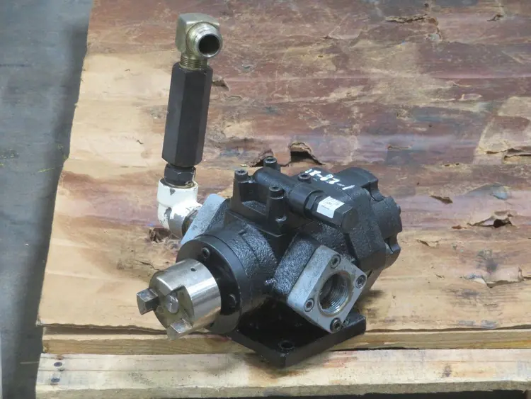 Used FUJI 330H-VB Hydraulic Pumps Texas US | Aucto #1308349