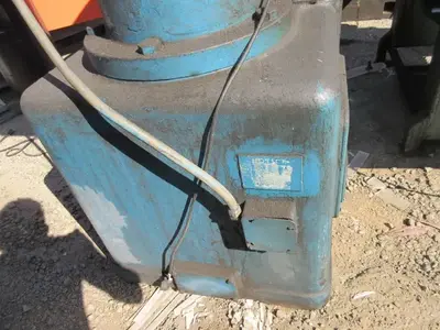 Caser, radial arm drill press