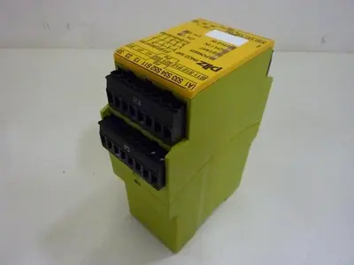 USED PILZ PNOZX8P24VDC3N/O2N/C2SO