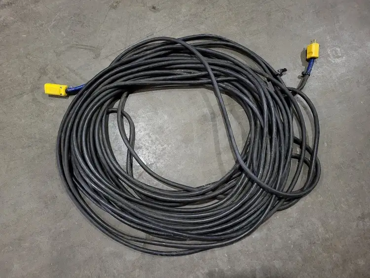 Used SOUTHWIRE _UNKNOWN_ Cable & Wire British Columbia CA | Lenmark #250597
