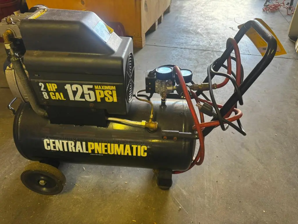 Used _UNKNOWN_ _UNKNOWN_ Tank Mounted Air Compressors Ohio US | Myron Bowling Auctioneers Inc #1504242